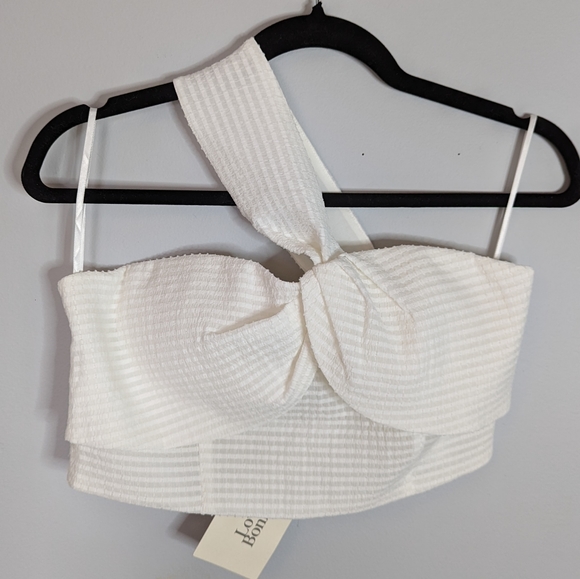 NWT Asymmetrical textured summer white top (Love Bonito) - Picture 5 of 6